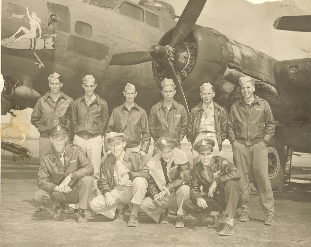 B-17 Susan Ruth Crew Picture